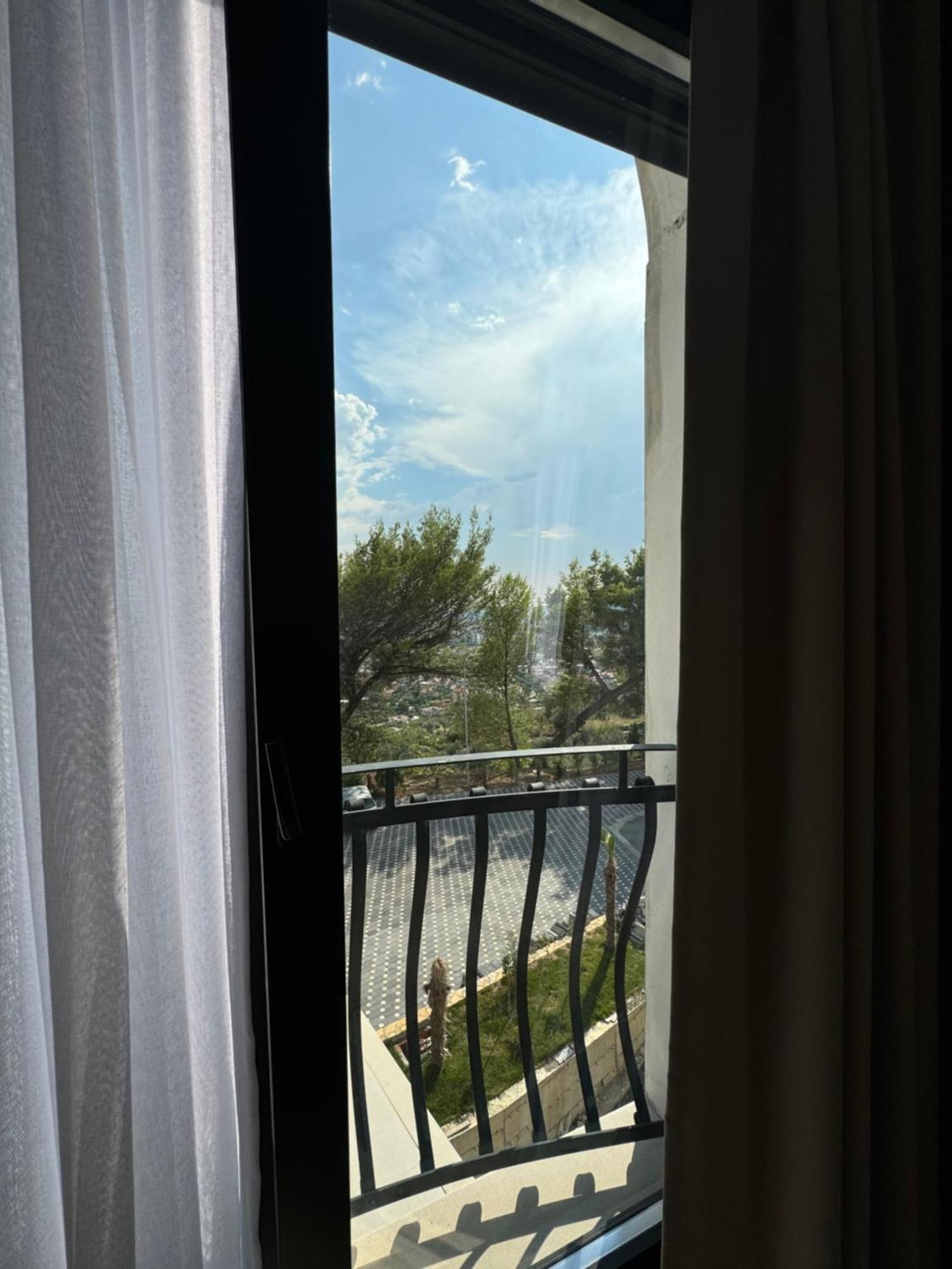 Hotel Panorama & Spa Elbasan Esterno foto