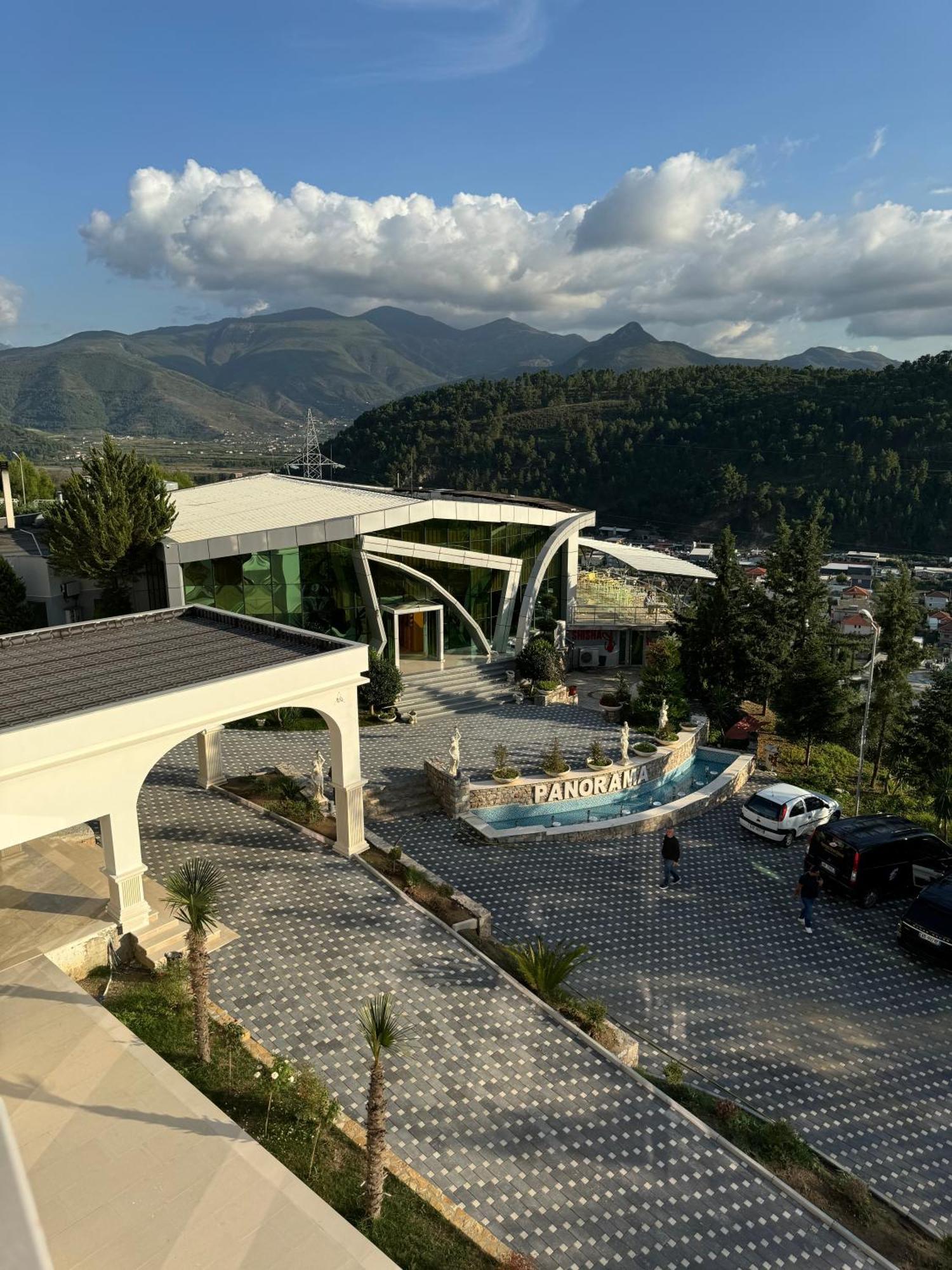 Hotel Panorama & Spa Elbasan Esterno foto